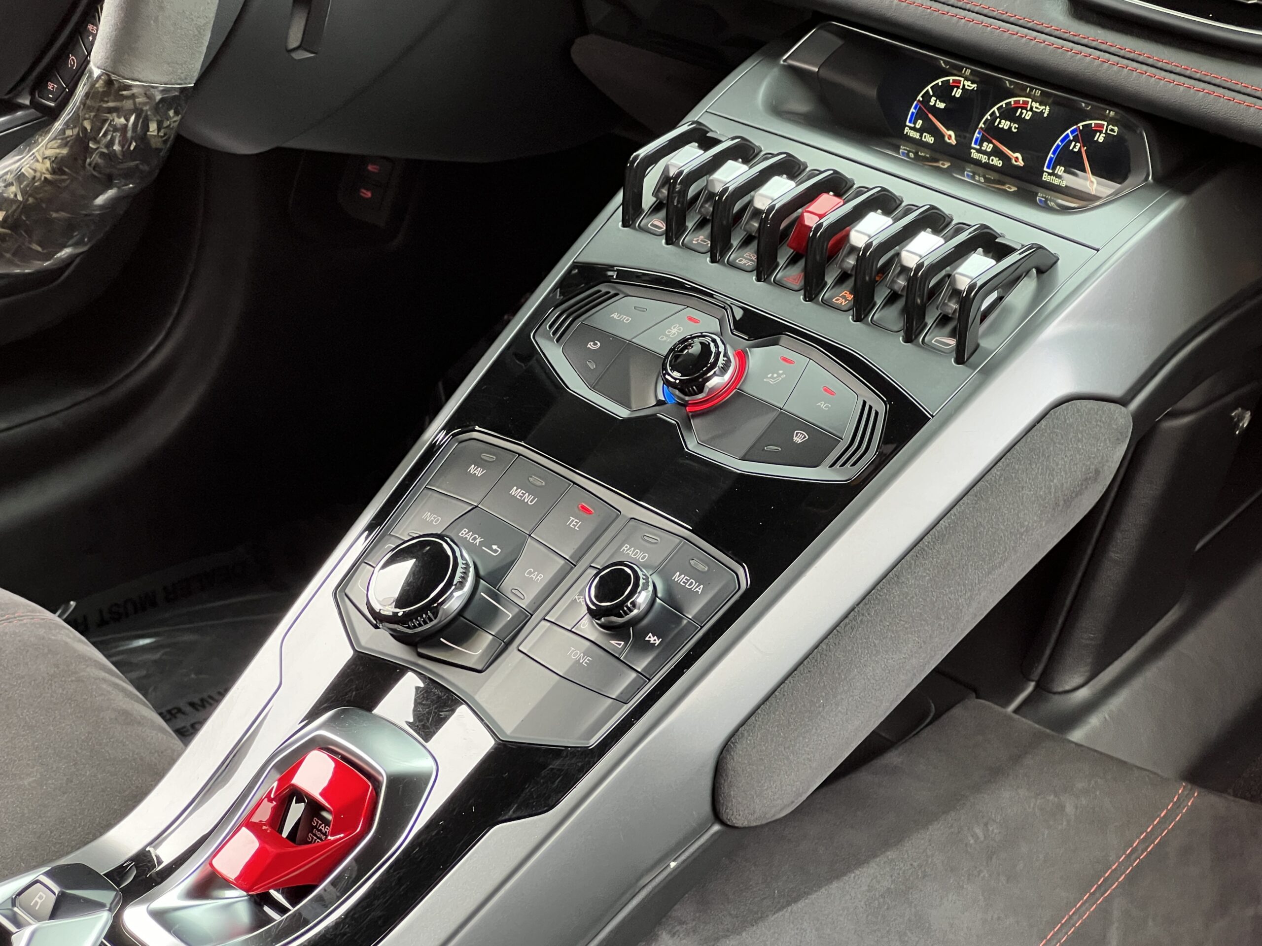 hero-image